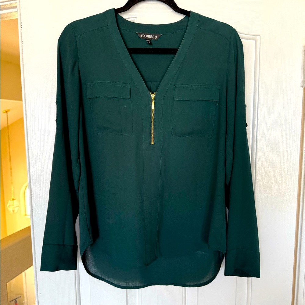 Express Green Relaxed Buttoned Blouse
